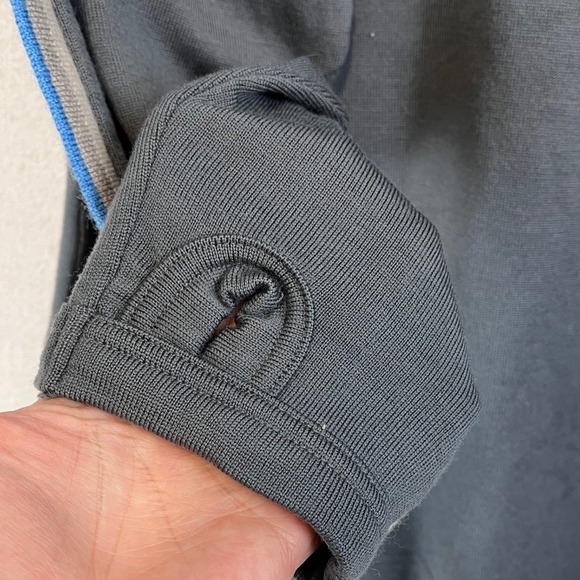 Icebreaker Sport Mens 100%‎ Merino Wool 1/4 Zip Pullover Sweater XL Gray Stripes - Picture 9 of 11